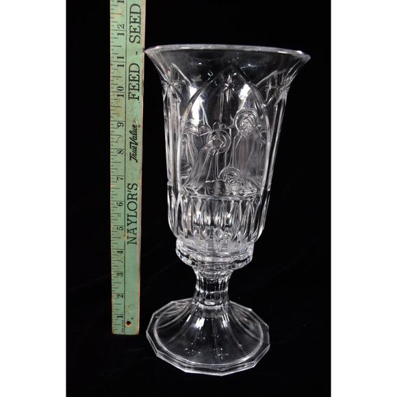 St George Crystal Two Piece Nativity Hurricane Lamp Heavy 11.5 in Jesus Manger - Picture 5 of 5